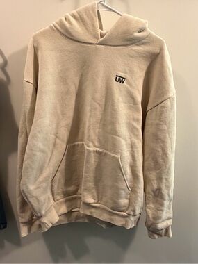 UW Logo Cream Hooded Sweatshirt